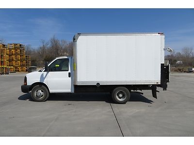 No reserve, excellent condition, 57k miles, liftgate, 12 ft. cargo, we finance