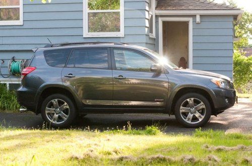 2010 toyota sport rav4