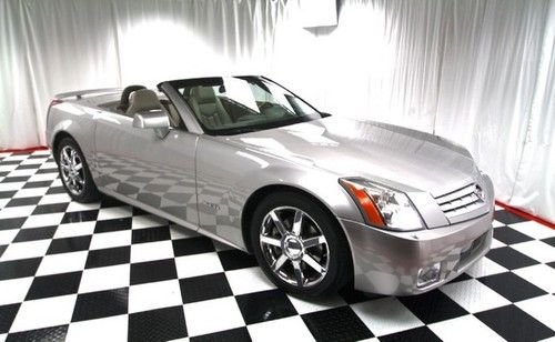 2004 cadillac xlr convertible! only 45k miles!! carfax guaranteed!! silver!