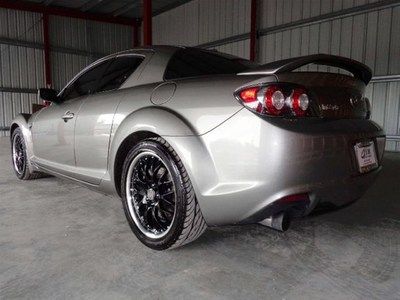 Leather Silver Keyless Spoiler Coupe Rear bucket seats Rear defogger WE FINANCE, image 5