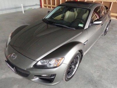 Leather Silver Keyless Spoiler Coupe Rear bucket seats Rear defogger WE FINANCE, image 32