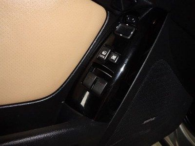 Leather Silver Keyless Spoiler Coupe Rear bucket seats Rear defogger WE FINANCE, image 36