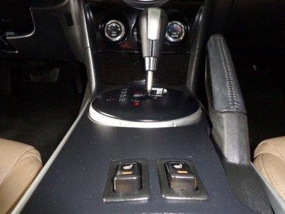 Leather Silver Keyless Spoiler Coupe Rear bucket seats Rear defogger WE FINANCE, image 41