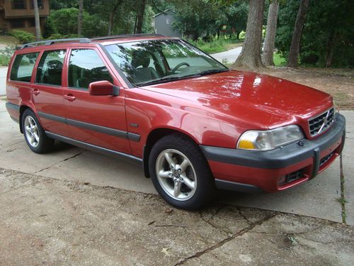 1998 volvo v70 x/c awd wagon 4-door 2.4l