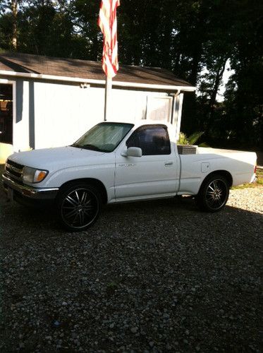 1997 toyota tacoma 108k miles 20s painted last year 3k in parts with receiptss