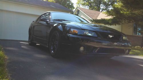 2001 ford mustang svt cobra coupe 2-door 4.6l