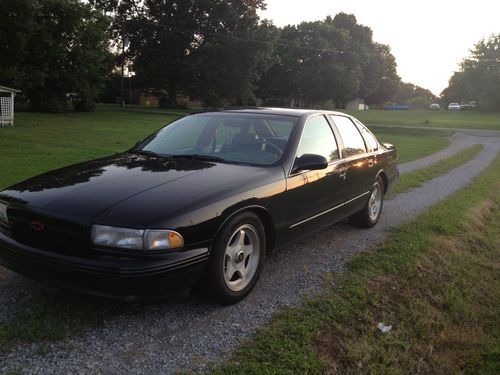 1995 chevrolet impala ss sedan 4-door 5.7l