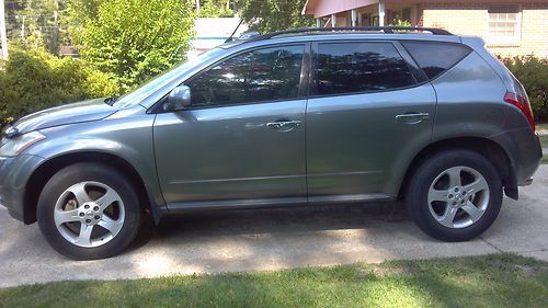 Low mileage 2005 nissan murano sl loaded