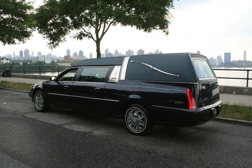 Superior statesman hearse, funeral coach