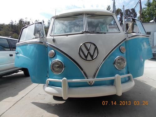 1967 volkswagen bus