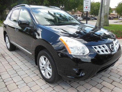 2012 Nissan Rogue SV Sport Utility 4-Door 2.5L, image 2