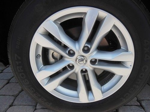 2012 Nissan Rogue SV Sport Utility 4-Door 2.5L, image 17