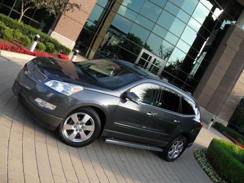 2010 chevrolet traverse ltz awd navigation rear dvd pano moonroof warranty nice!