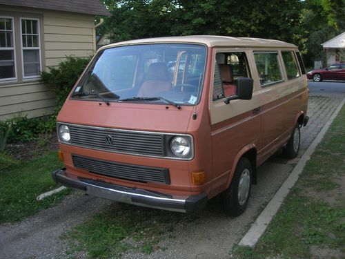 1982 volkswagen vanagon l standard passenger van 3-door 1.6l