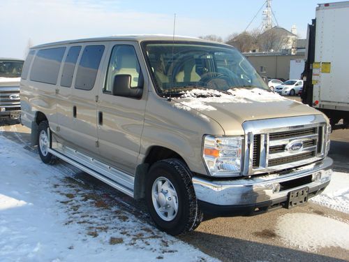 2010 e-350 super duty ext xlt 15 passenger van