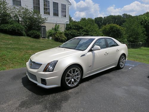 2010 cadillac cts v sedan 4k miles recaros diamond white like new