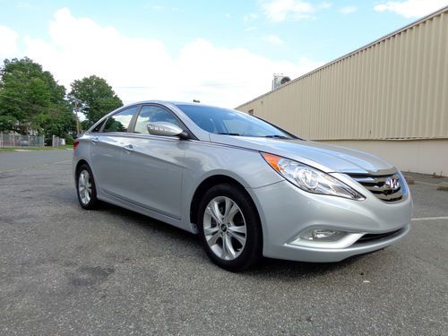 2011 hyundai sonata limited sedan 4-door 2.4l