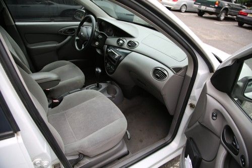 2000 Ford Focus Sony Limited Edition Wagon 4-Door 2.0L Good Condition, US $3,499.95, image 3