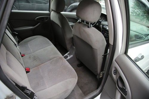 2000 Ford Focus Sony Limited Edition Wagon 4-Door 2.0L Good Condition, US $3,499.95, image 4
