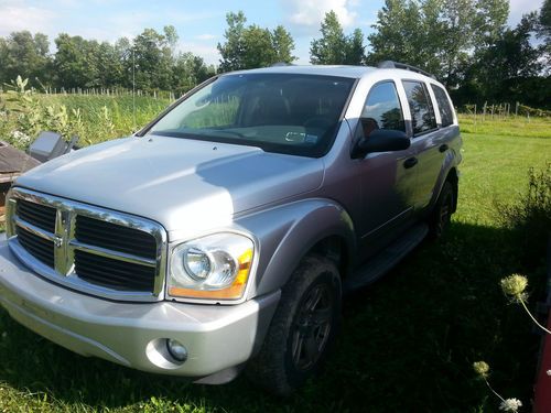 2005 dodge durango hemi (no motor)