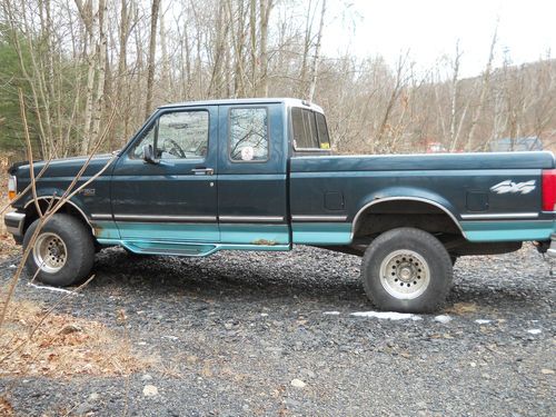 1995 ford f-150 xlt extended cab pickup 2-door 5.0l    3/4 ton suspension