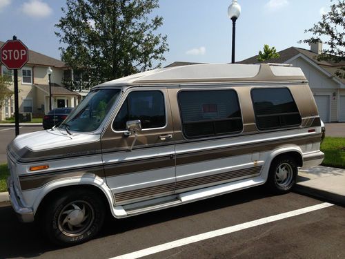 Great conversion van 1990 ford ecoline 150 hi top    66k miles      $2,000 cash