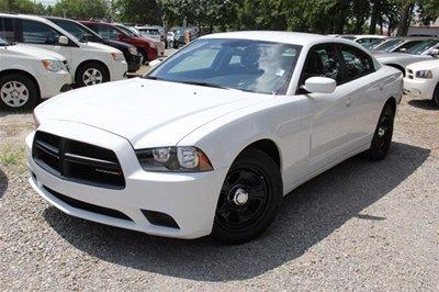 2013 police 3.6l auto white