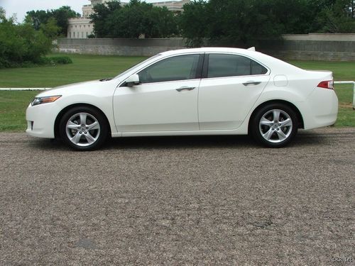 2010 tsx fwd 2.4l 4 cyl pearl white tan leather roof auto immaculate