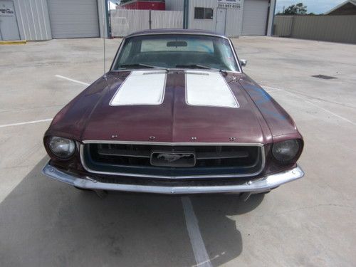 1967 ford mustang coupe 289 in great running and driving condition