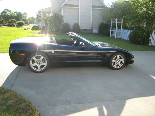 1999 chevrolet corvette base convertible 2-door 5.7l