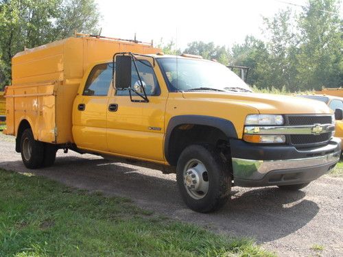 2001 01 chevrolet silverado 3500 109k work utility service maintenance hauler