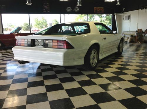 1991 chevrolet camaro b4c cop car