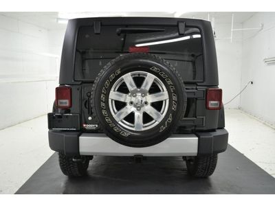 Manual Transmission Heated Seats Navigation Tow Package Running Boards, image 4