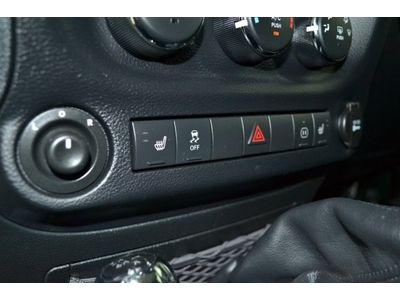 Manual Transmission Heated Seats Navigation Tow Package Running Boards, image 26