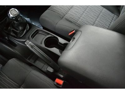 Manual Transmission Heated Seats Navigation Tow Package Running Boards, image 27
