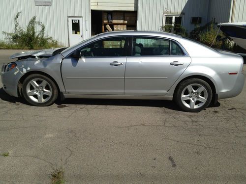 2009 chevrolet malibu ls 2.4l, damaged, salvage, rebuildable