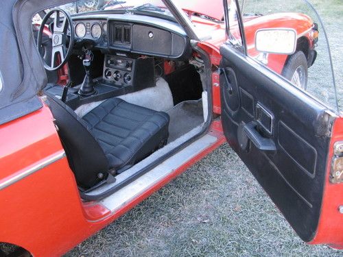 1977 MG MGB convertible, image 11