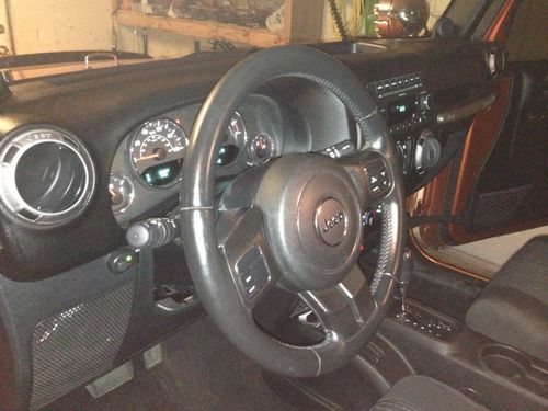 2011 Jeep Wrangler Unlimited - Mango Tango color with hard and soft tops, US $27,950.00, image 5