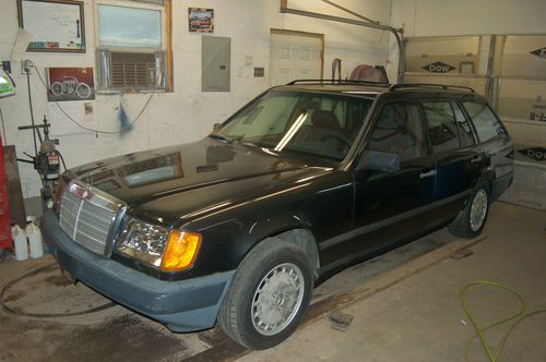 87 mercedes 300td turbo diesel wagon, work horse