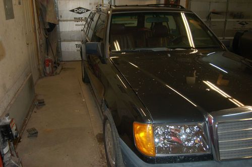 87 Mercedes 300TD Turbo Diesel wagon, Work horse, US $2,900.00, image 3