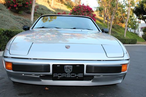 1978 porsche 924 base coupe 2-door 2.0l