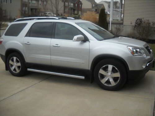 2009 gmc acadia awd slt-2, nav, pan roof, rear camera, warranty