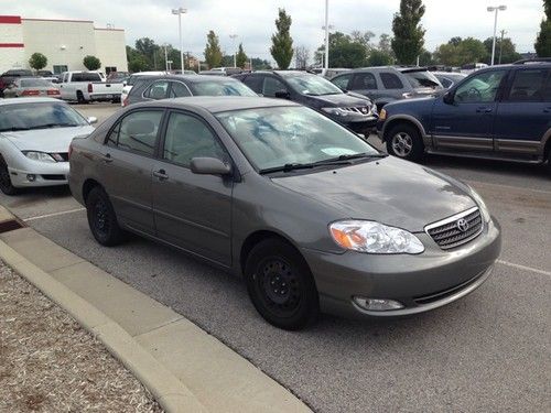 2006 toyota corolla le