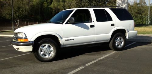 2000 chevrolet blazer 4x4 - 1 owner- v6 - clean--