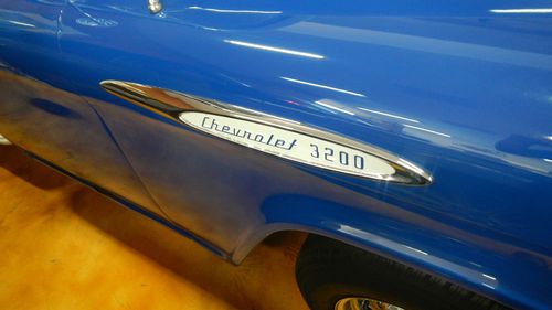 1957 CHEVROLET 3200 PICK UP V-8 ( 350) MINT CONDITION, US $29,000.00, image 22