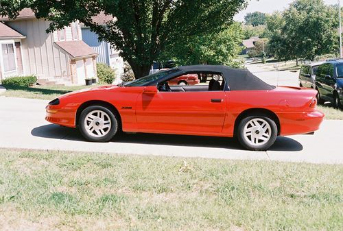 1995 chevrolet camaro z28 convertible 2-door 5.7l so good