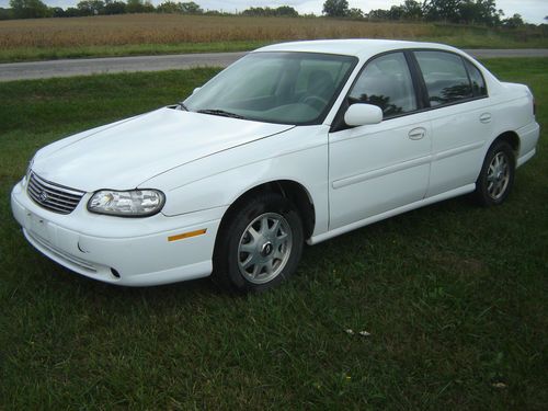 1999 chevrolet malibu ls sedan 4-door 3.1l - low miles!!