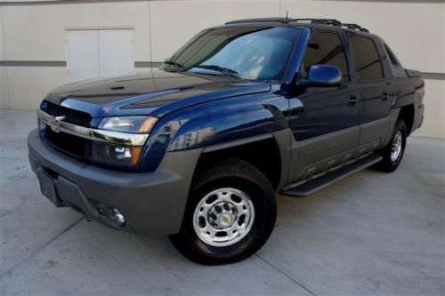 Chevrolet avalanche 2500 4x4 low miles chrome wheels sunroof towing must see!!!!