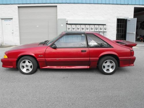 1987 ford mustang gt 5.0 t-top 3 door hatchback 5-speed