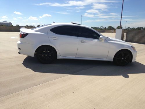 2010 lexus is250 base sedan 4-door 2.5l